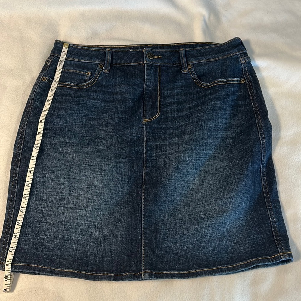 Sonoma size 12 denim/jean skirt
